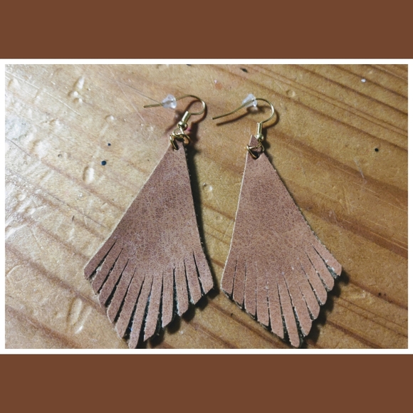 Jewelry - 3/$20 Fringe faux suede leather earrings